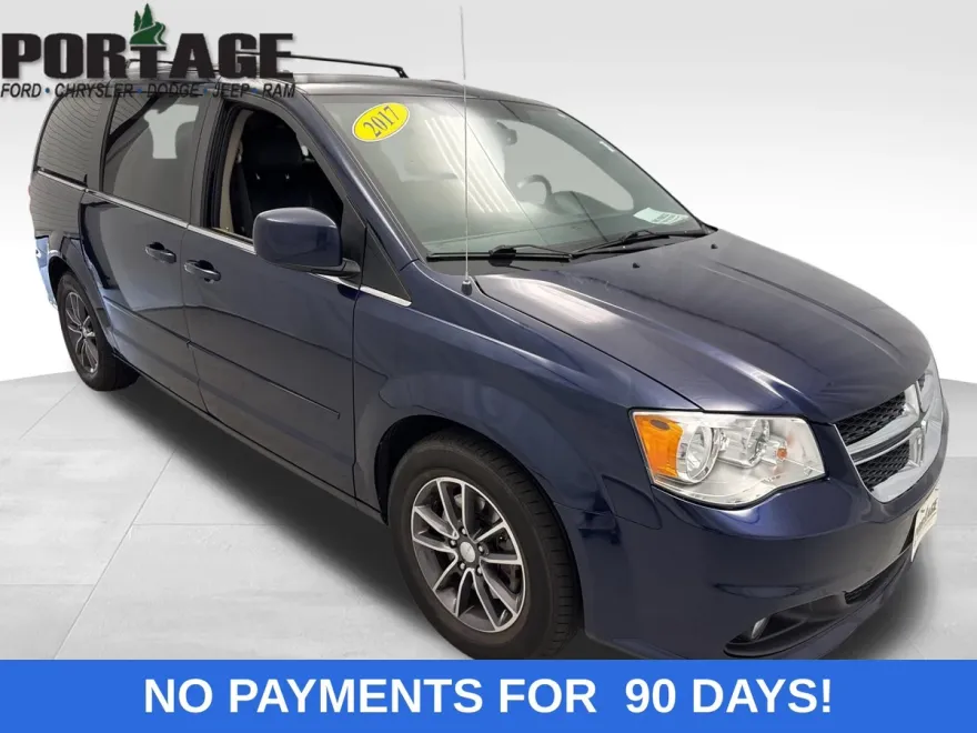 2017 Dodge Grand Caravan SXT photo 1