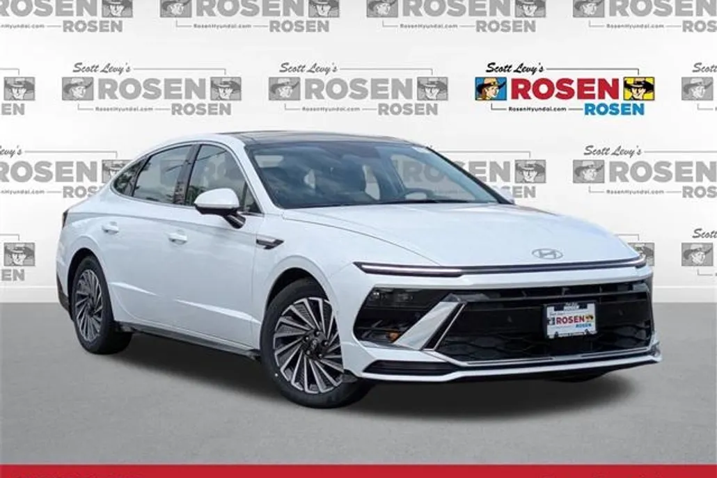 2025 Hyundai Sonata Hybrid Limited photo 1