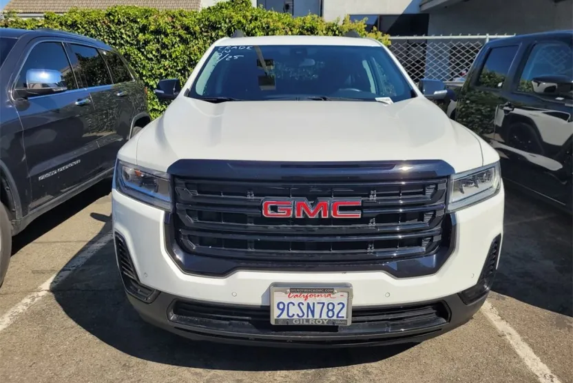 2022 Gmc Acadia SLE photo 1