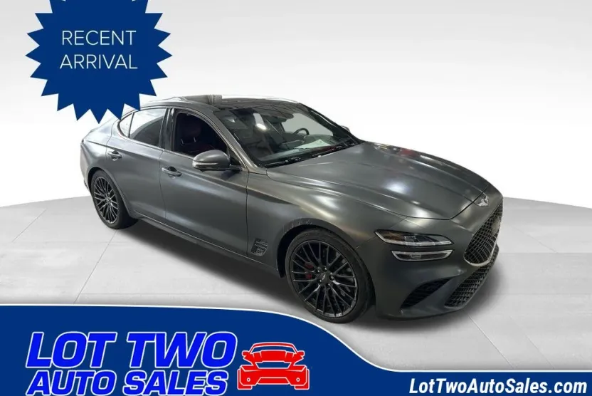 2022 Genesis G70 3.3T Launch Edition photo 1