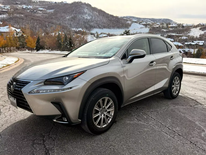 2020 Lexus NX 300 photo 1