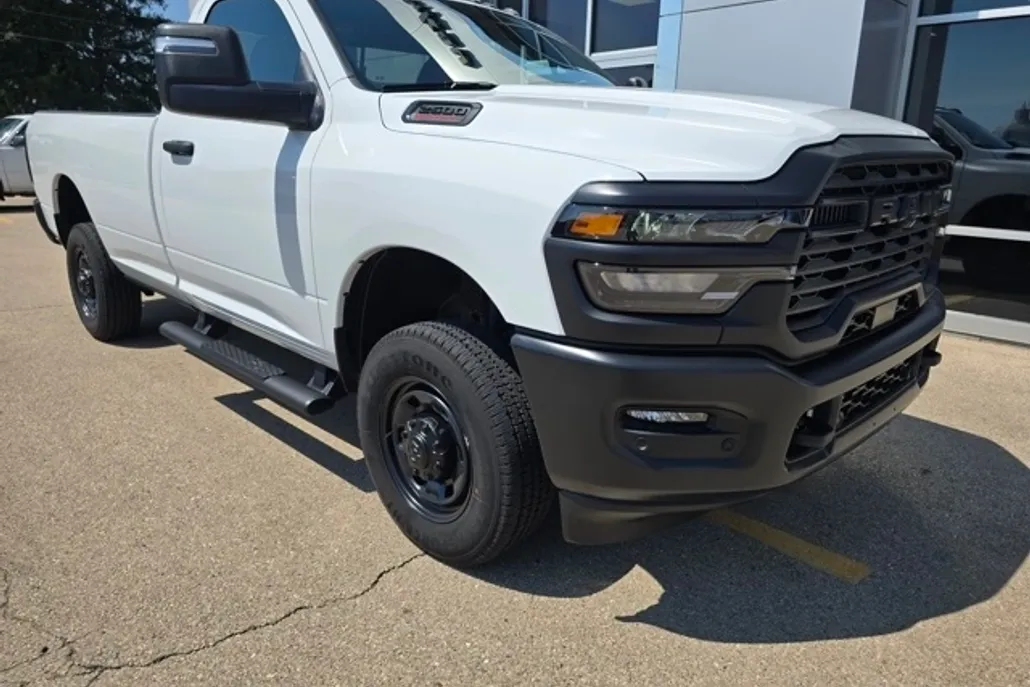 2025 Ram 2500 Tradesman photo 1