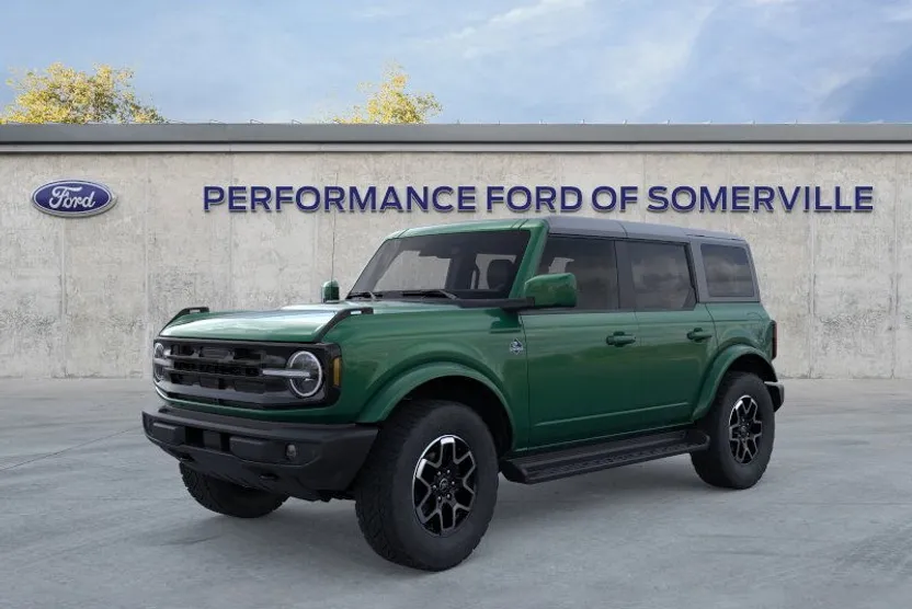 2025 Ford Bronco Outer Banks photo 1