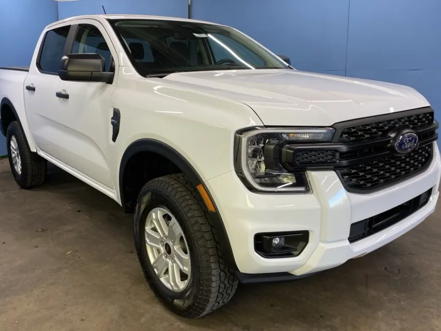 2025 Ford Ranger XL photo 1