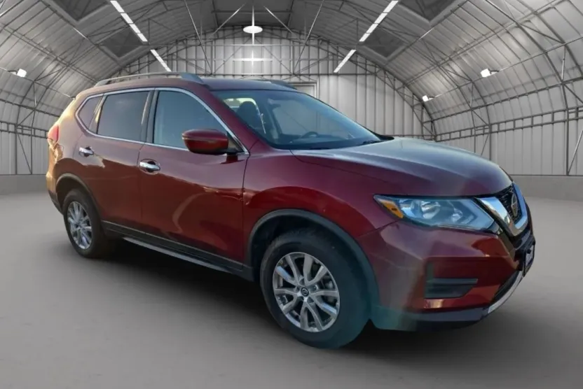 2019 Nissan Rogue SV photo 1