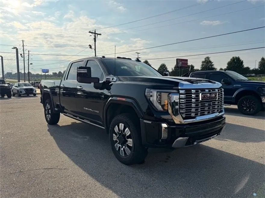 2024 Gmc Sierra HD Denali photo 1