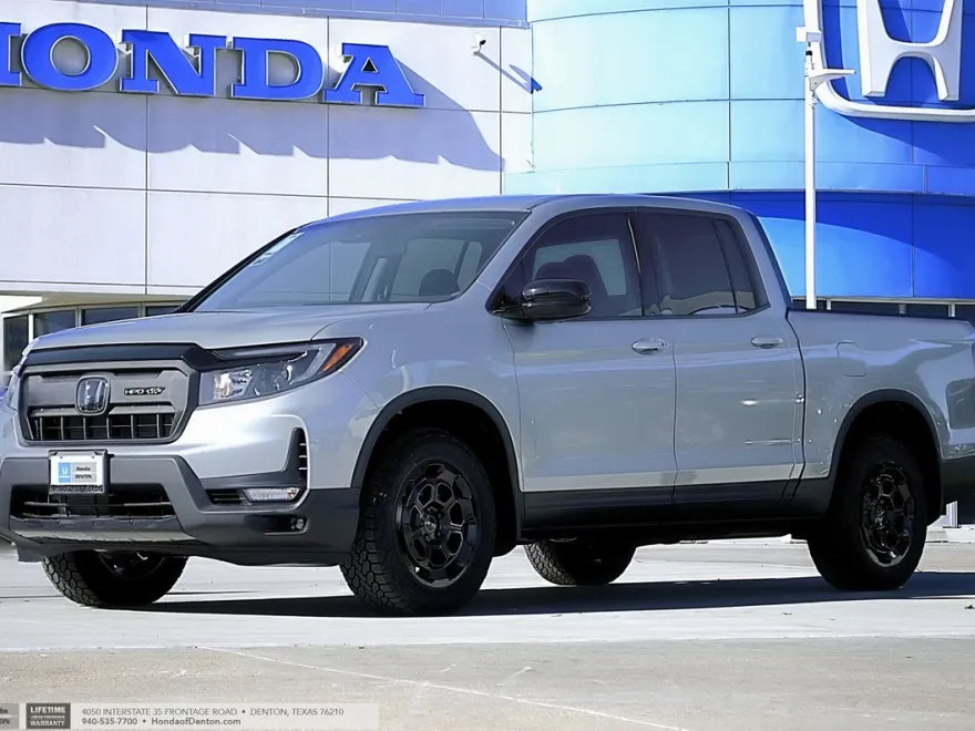 2025 Honda Ridgeline Sport photo 1