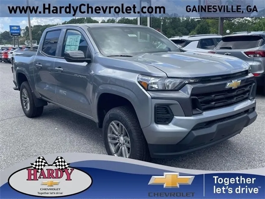 2025 Chevrolet Colorado Work Truck LT photo 1
