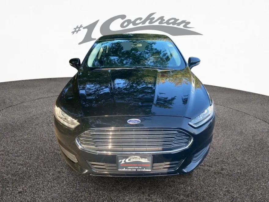 2016 Ford Fusion SE photo 1