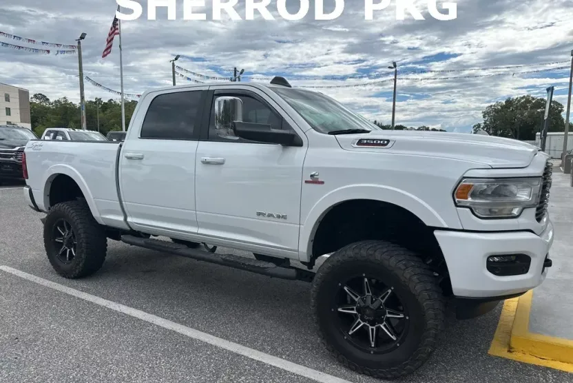 2022 Ram 3500 Laramie photo 1