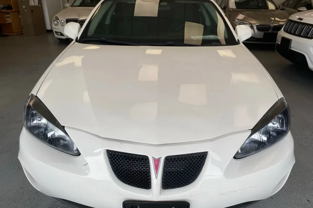 2007 Pontiac Grand Prix photo 1