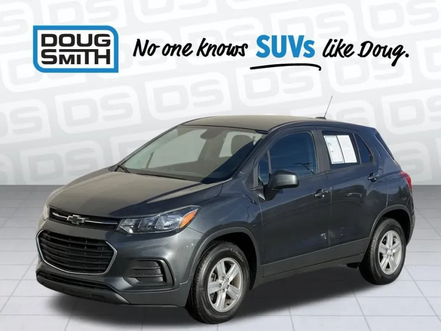 2020 Chevrolet Trax LS photo 1