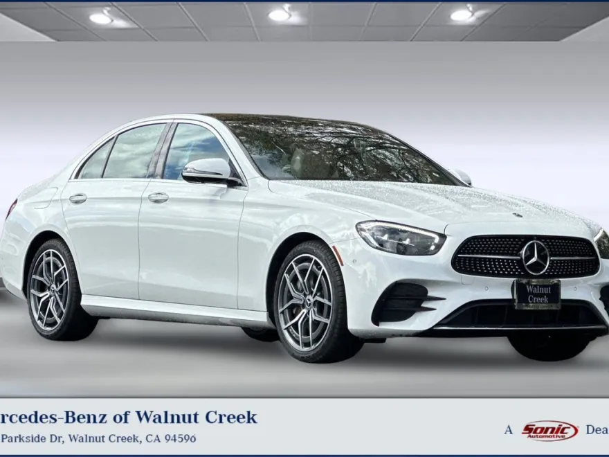 2022 Mercedes Benz E 350 Sedan photo 1