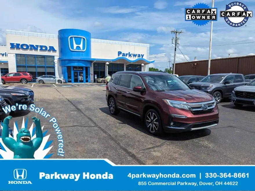 2022 Honda Pilot Touring photo 1