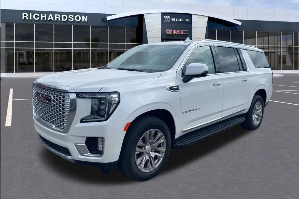 2023 Gmc Yukon XL Denali photo 1