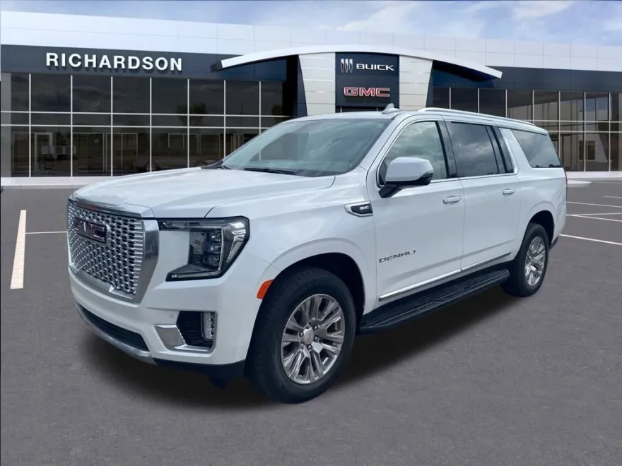 2023 Gmc Yukon XL Denali photo 1