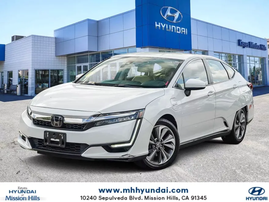 2019 Honda Clarity Plug-In Hybrid photo 1
