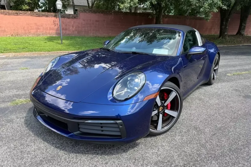 2024 Porsche 911 Targa 4S photo 1