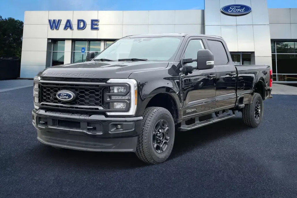 2024 Ford F-350 XLT photo 1