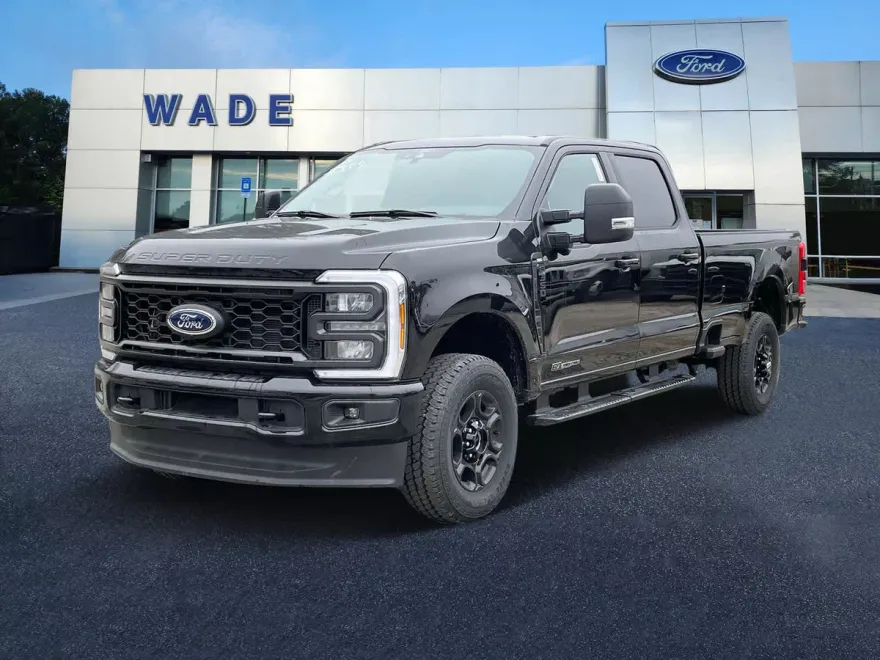 2024 Ford F-350 XLT photo 1