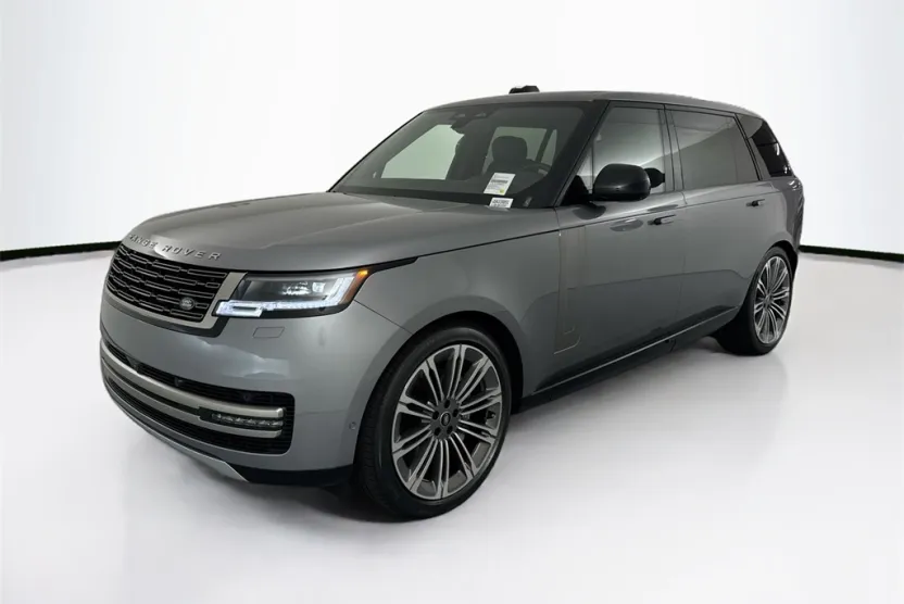 2025 Land Rover Range Rover SE photo 1