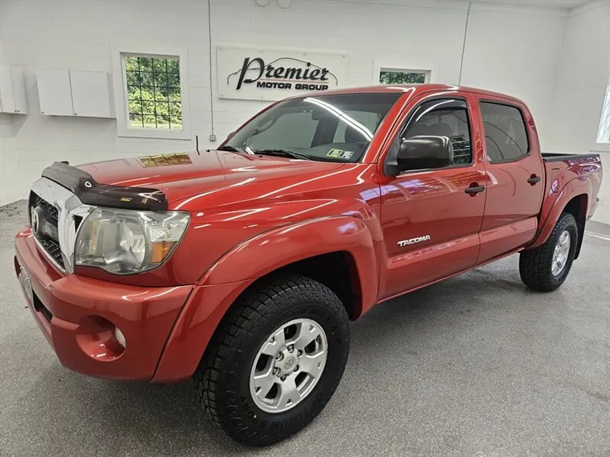 2011 Toyota Tacoma V6 photo 1
