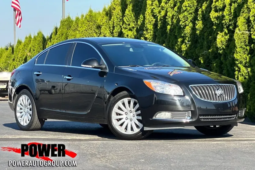 2012 Buick Regal Turbo Premium photo 1