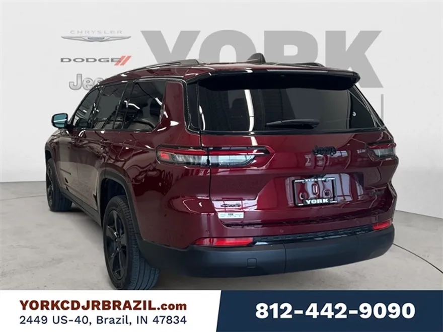 2024 Jeep Grand Cherokee Limited photo 1