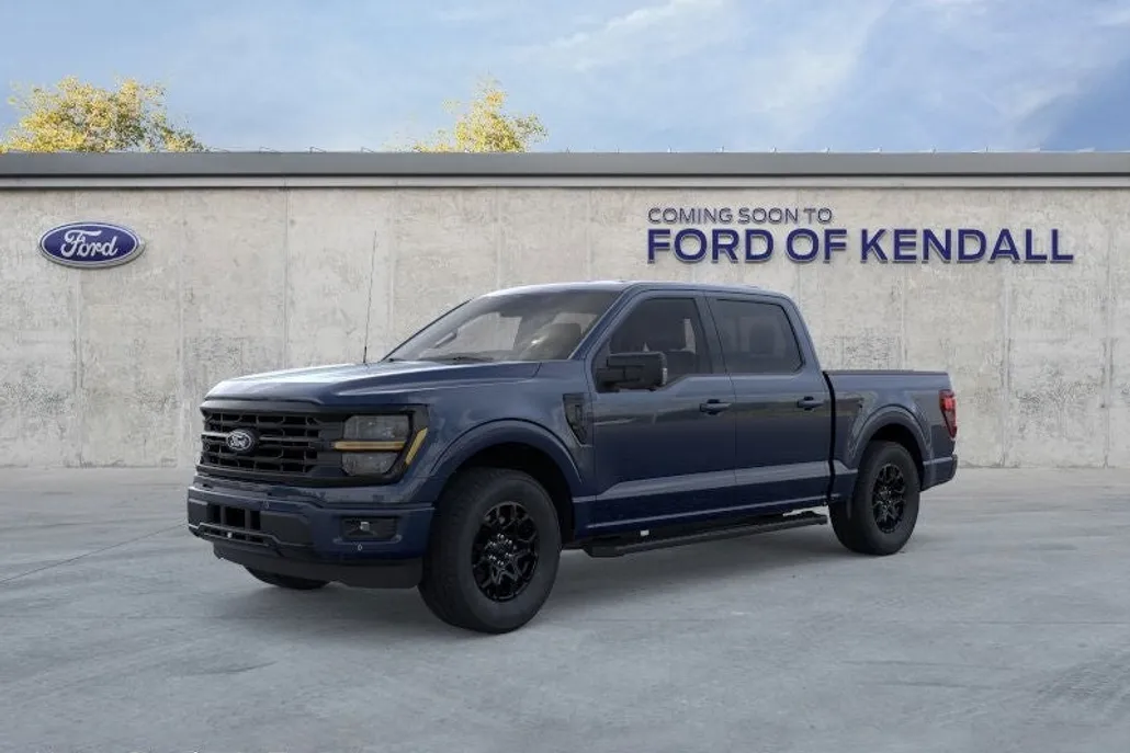 2025 Ford F-150 XLT photo 1