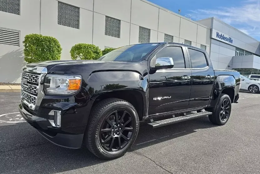 2022 Gmc Canyon Denali photo 1