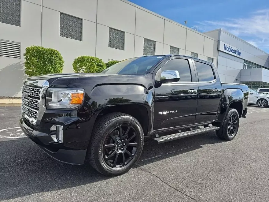 2022 Gmc Canyon Denali photo 1