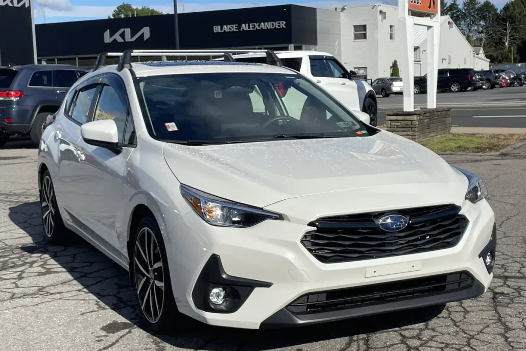2024 Subaru Impreza Sport photo 1