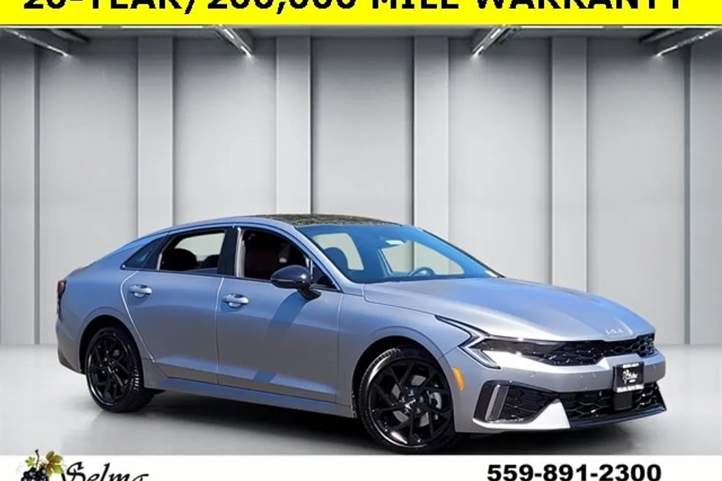 2026 Kia K5 GT-Line photo 1