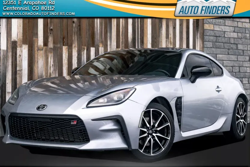 2023 Toyota GR86 photo 1