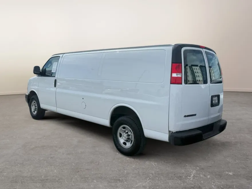 2021 Chevrolet Express Cargo Van photo 1