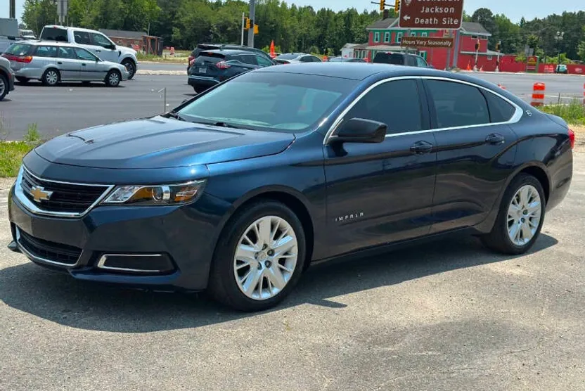 2017 Chevrolet Impala LS Fleet photo 1