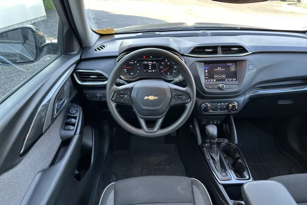 2022 Chevrolet Trailblazer LT photo 1
