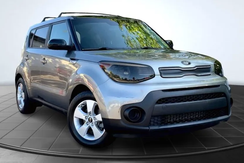 2018 Kia Soul Base photo 1