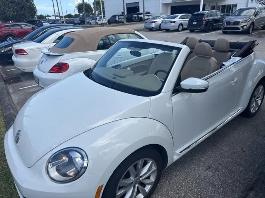 2014 Volkswagen Beetle TDI photo 1