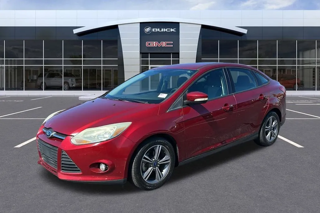 2014 Ford Focus SE photo 1