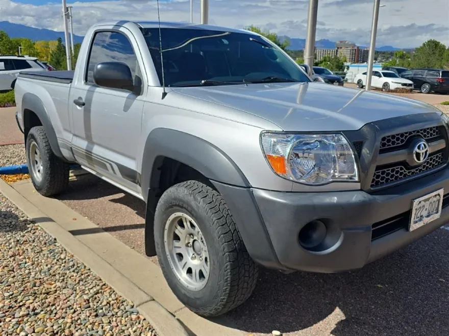 2011 Toyota Tacoma Base photo 1