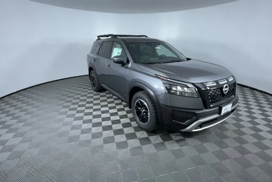 2025 Nissan Pathfinder Rock Creek photo 1