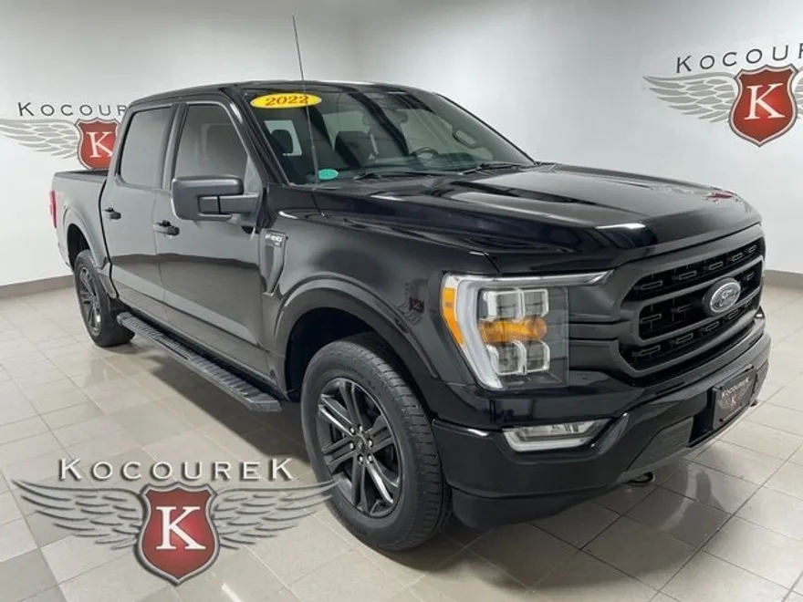2022 Ford F-150 XLT photo 1