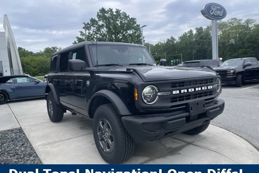 2025 Ford Bronco Big Bend photo 1