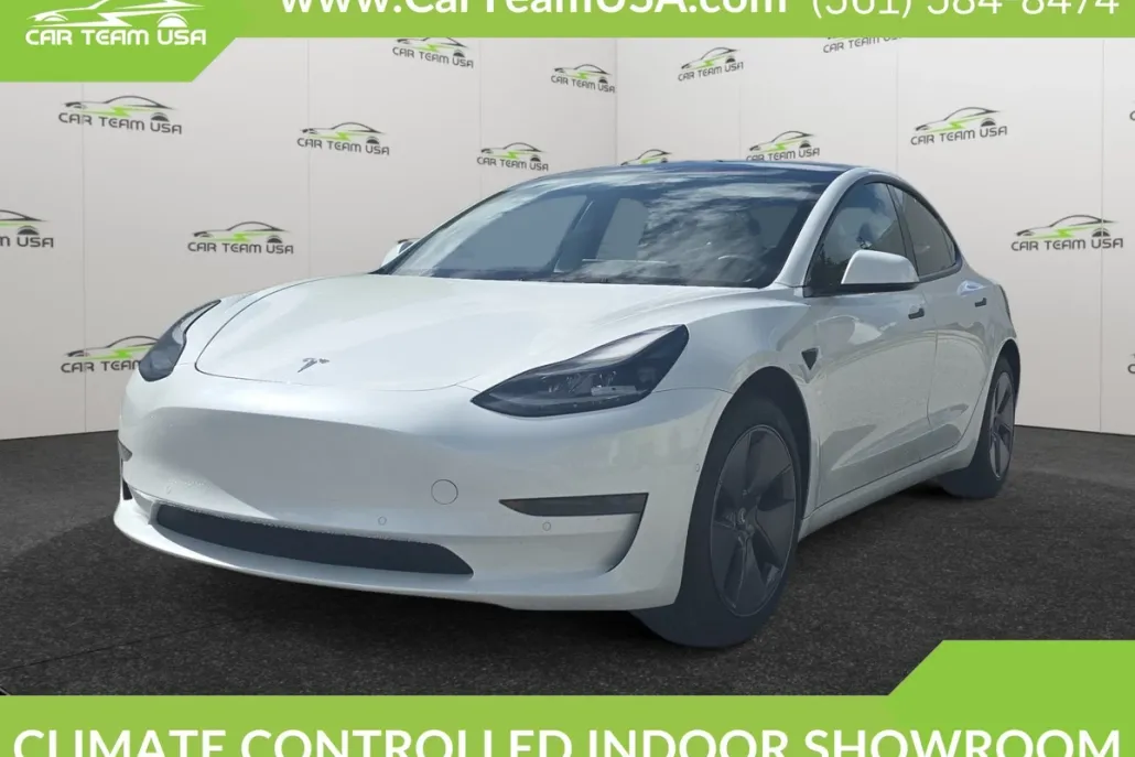 2022 Tesla Model 3 photo 1