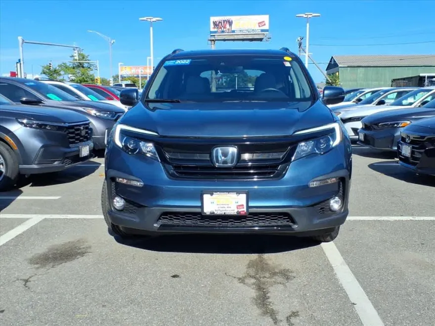 2022 Honda Pilot Special Edition photo 1