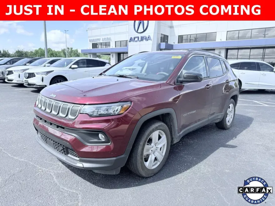 2022 Jeep Compass Latitude photo 1