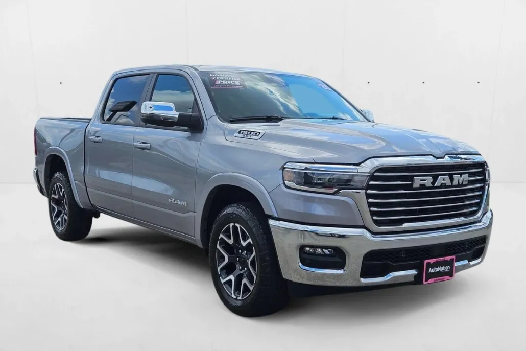 2025 Ram 1500 Laramie photo 1