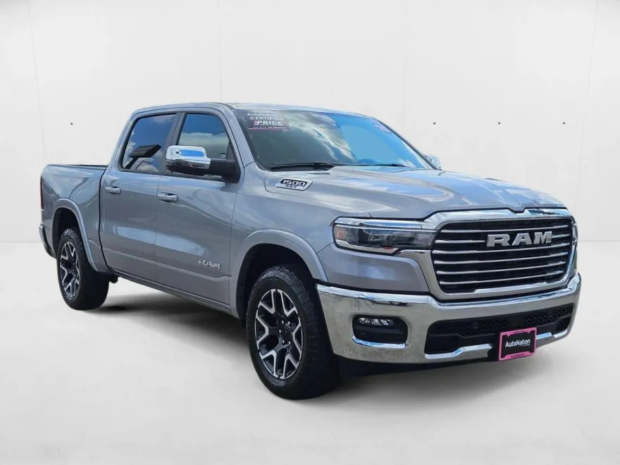 2025 Ram 1500 Laramie photo 1