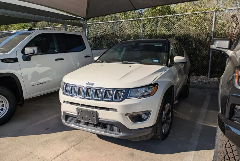 2018 Jeep Compass Limited photo 1